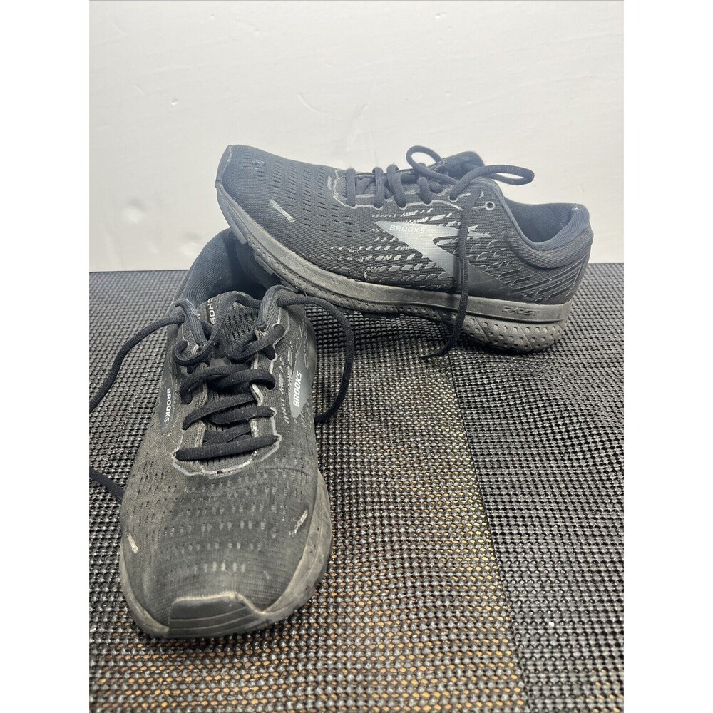 Brooks Ghost 13 women's Size‎ 9.5 Running Shoes Triple Black Lace Up Sneaker